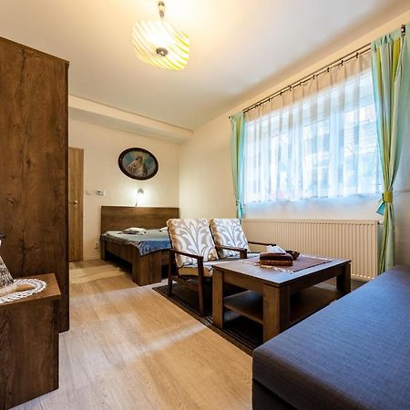 U Svate Ludmily Apartment Litomerice Ngoại thất bức ảnh